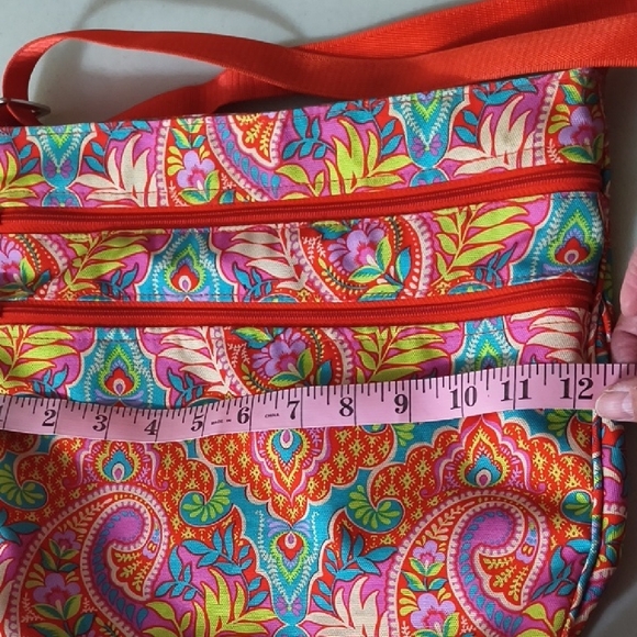 Vera Bradley Vibrant Paisley Crossbody Bag - Picture 6 of 10